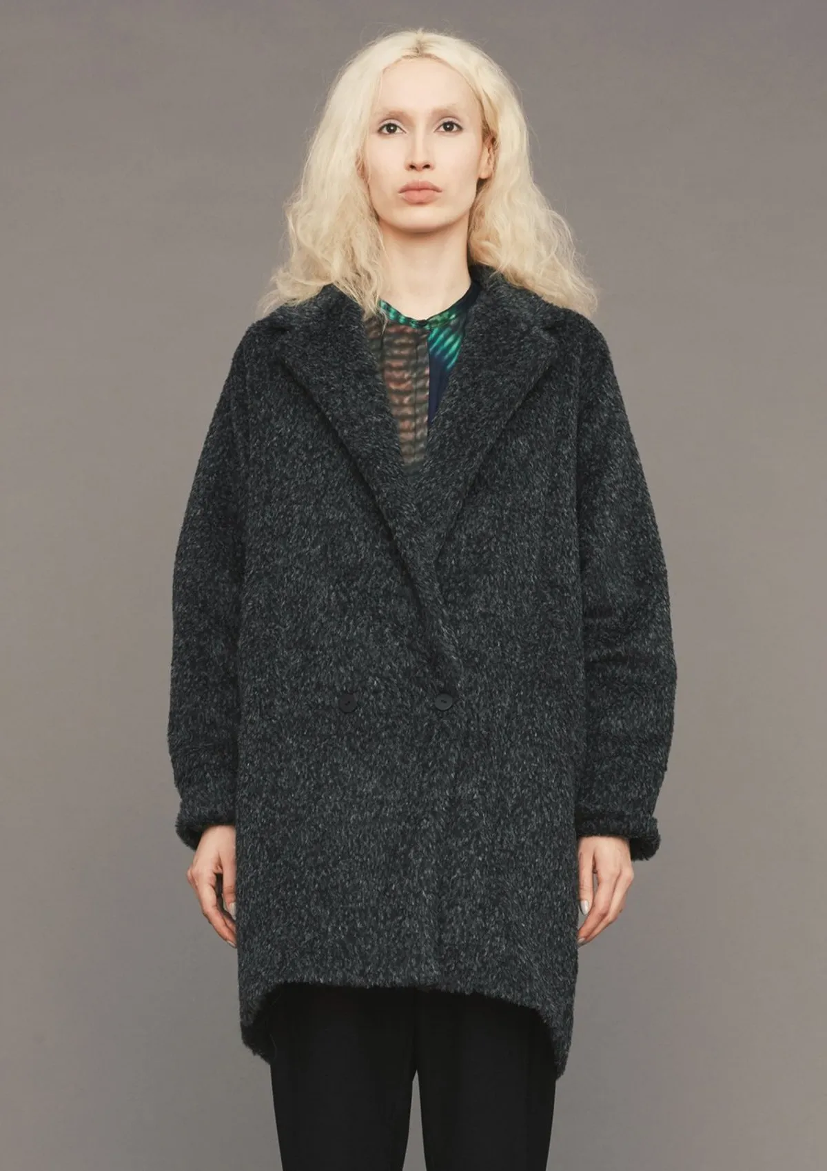 ALPACA SHAGGY COAT - dark grey