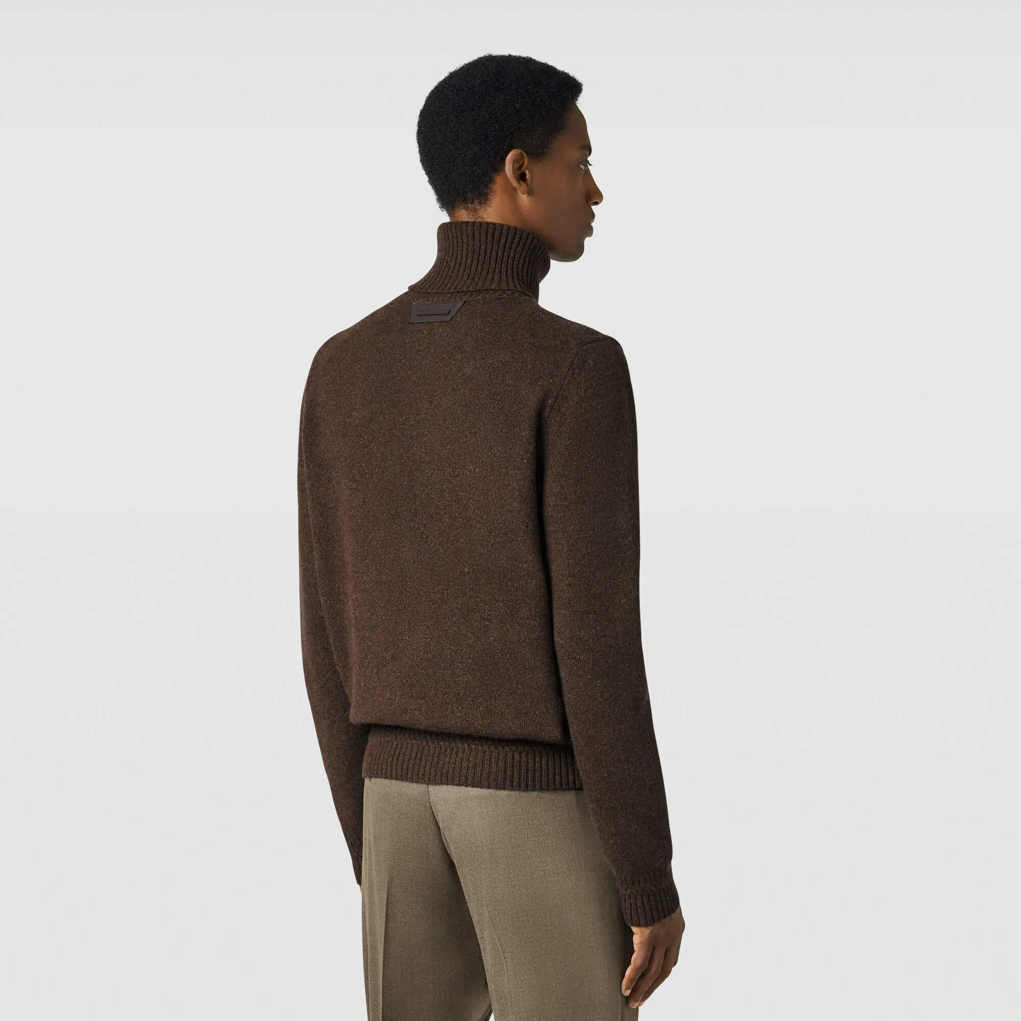 Classic Cashmere Turtleneck