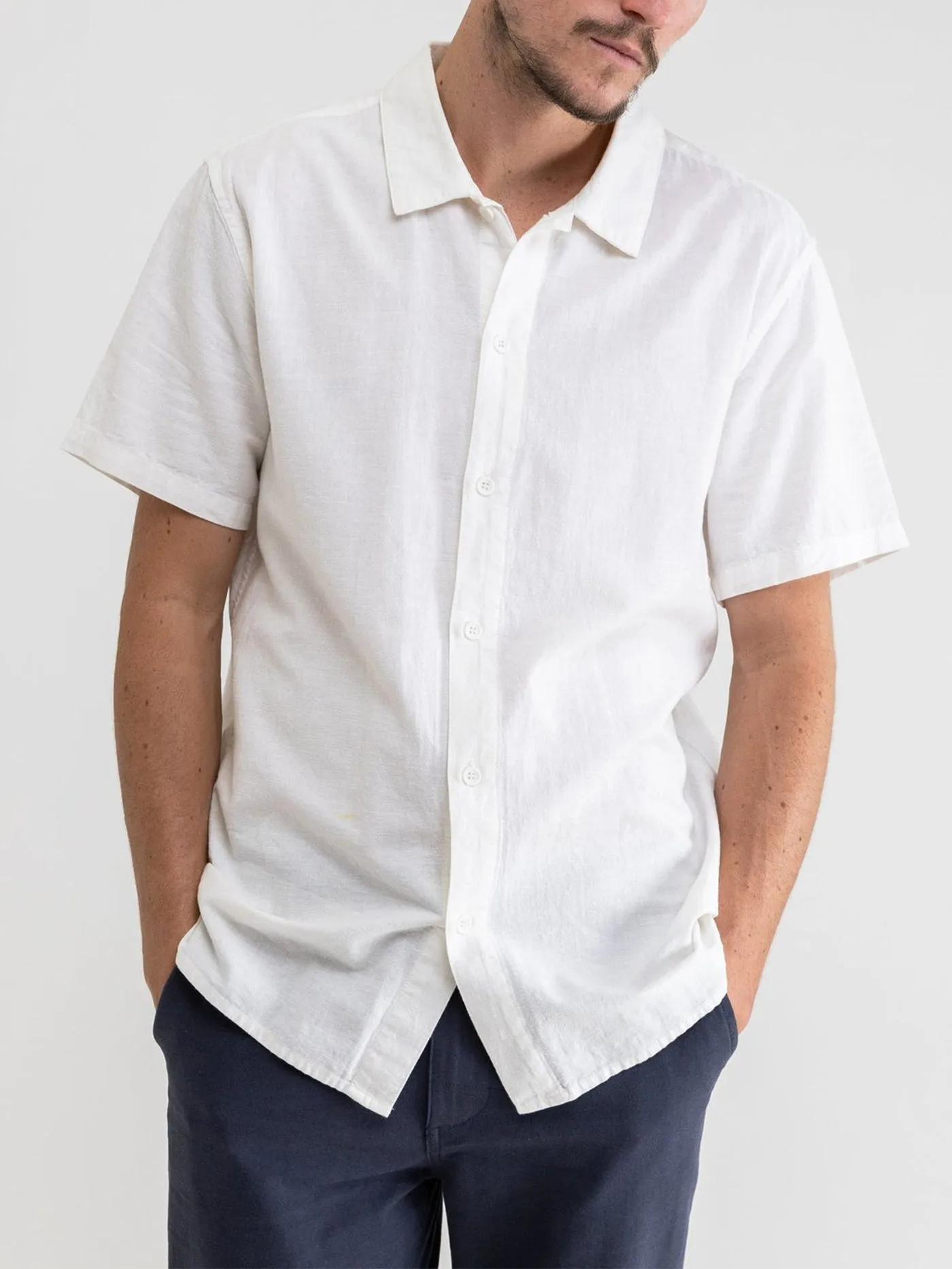 Classic Linen Short Sleeve Buttondown Shirt