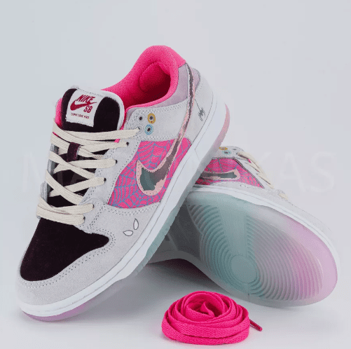 Custom Gwen Dunk