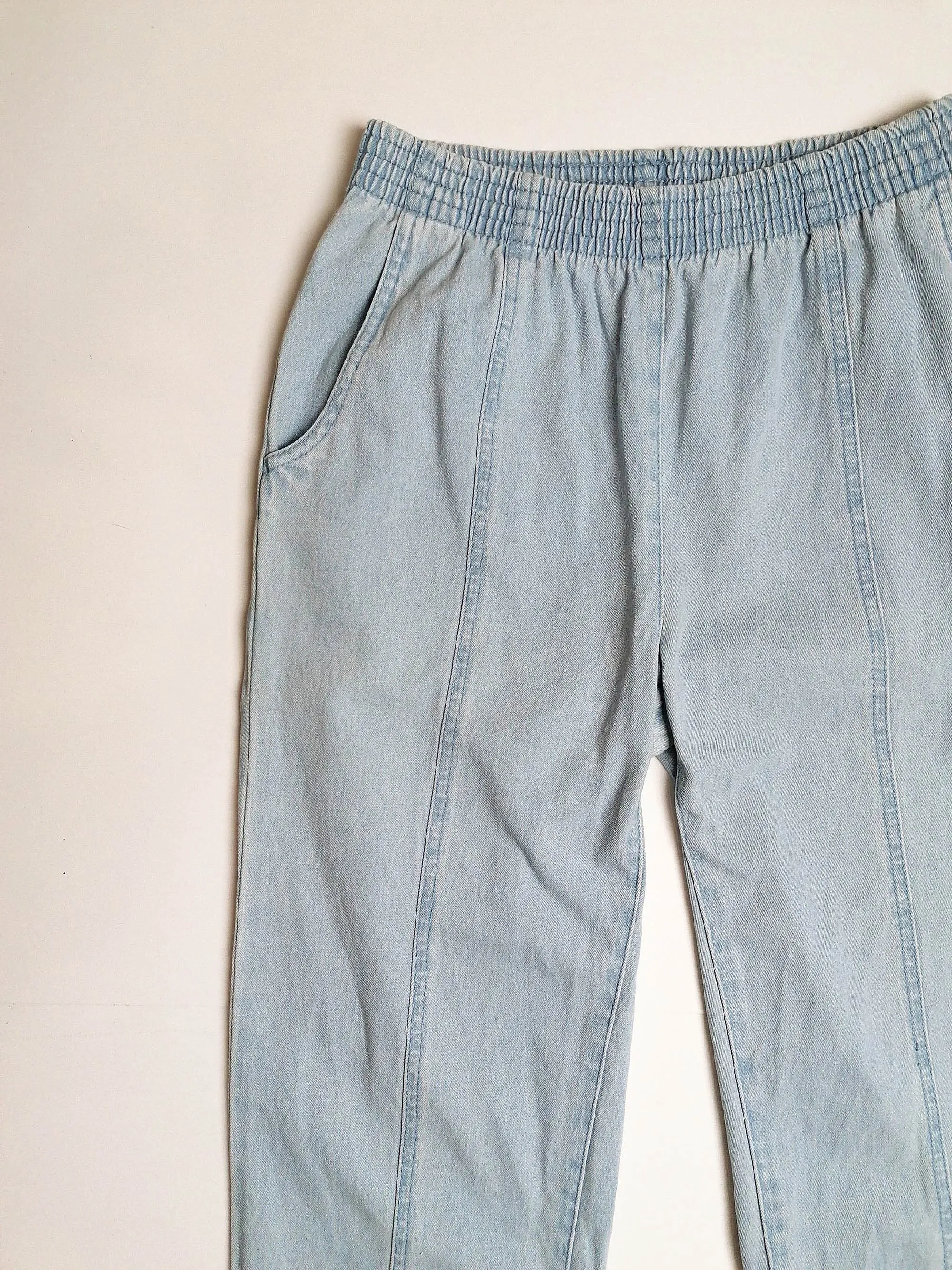 High Waist Elastic Mom Jeans - size S-M