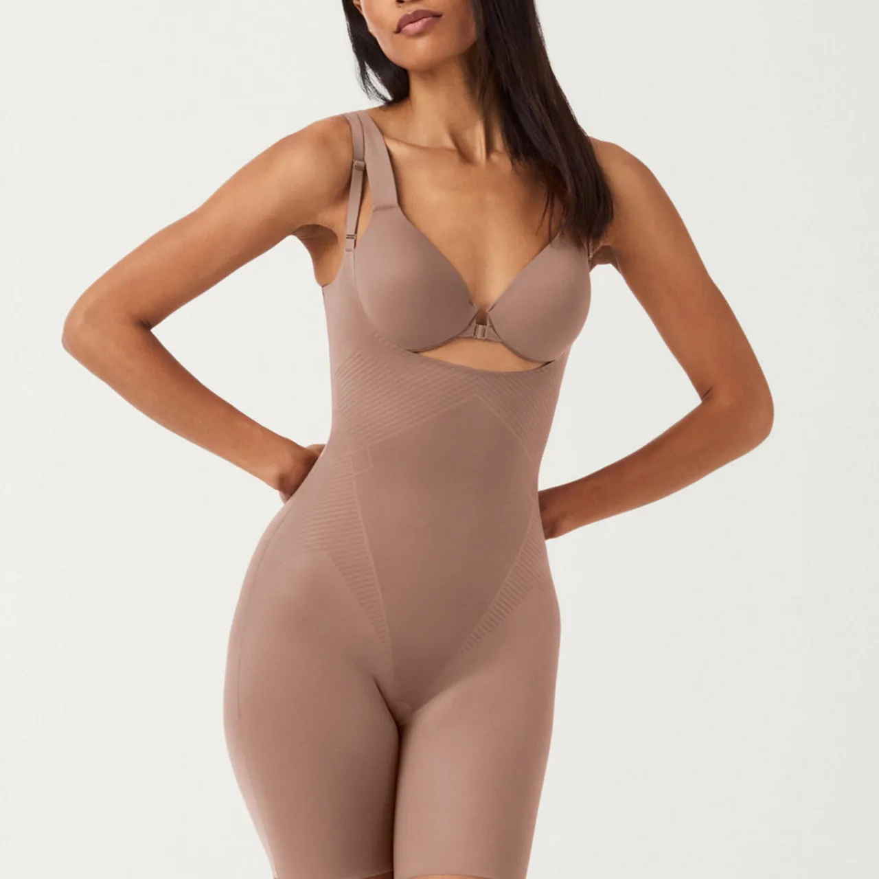 SPANX Thinstincts® 2.0 Open-Bust Mid-Thigh Bodysuit - Light Brown