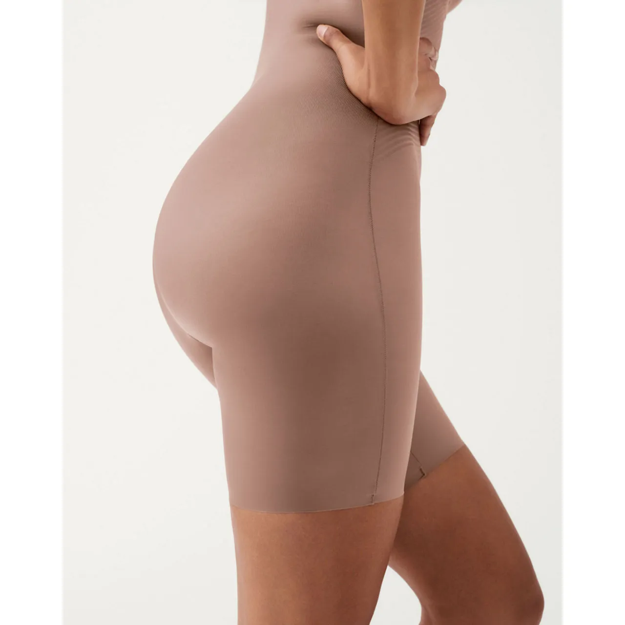 SPANX Thinstincts® 2.0 Open-Bust Mid-Thigh Bodysuit - Light Brown