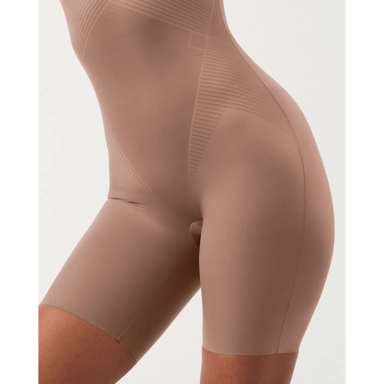 SPANX Thinstincts® 2.0 Open-Bust Mid-Thigh Bodysuit - Light Brown