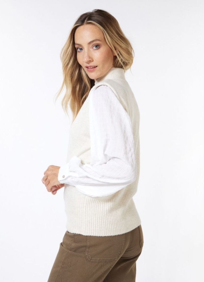 Thea Knit