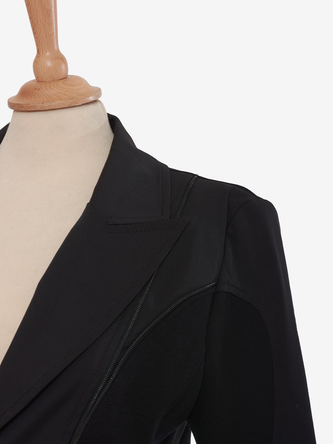 Thierry Mugler Tailleur with cloth inserts and zipper