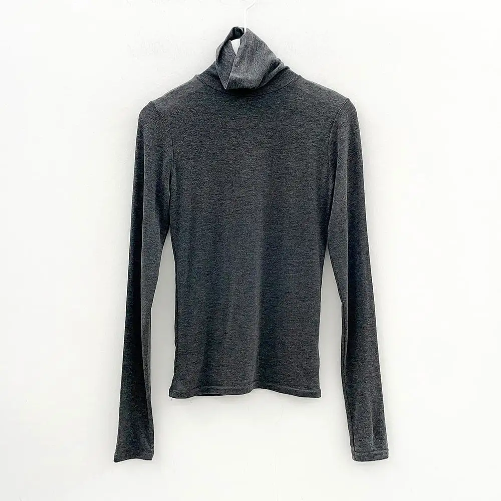 Turtleneck Top J4