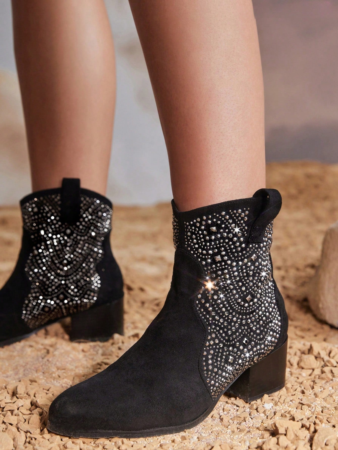 Woman Shoes Fashion Round Toe Studded Decor Versatile Western Black Style Boots