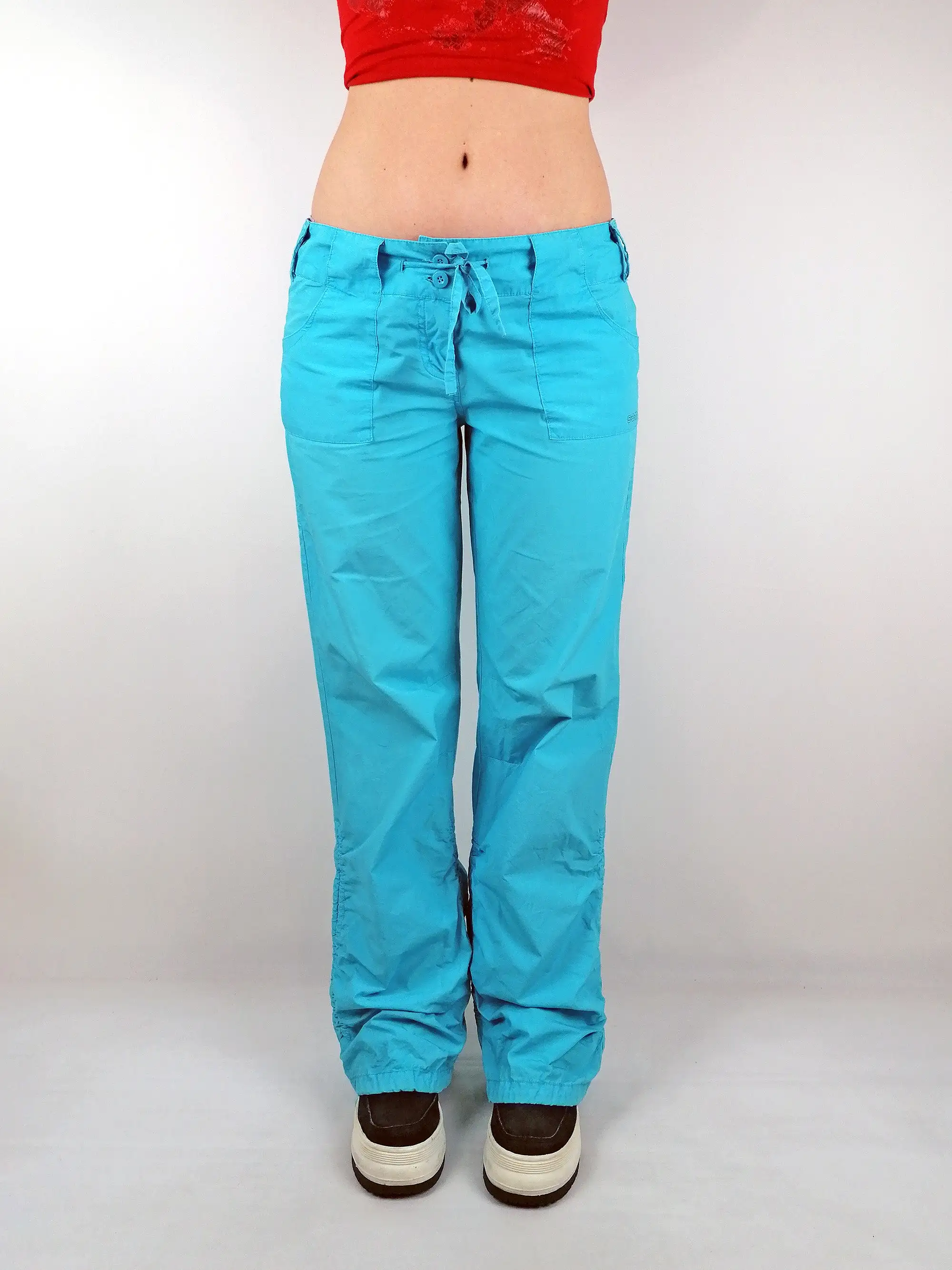 Y2K Soft Shell Low-Waist Blue Cargo Pants - size M-L